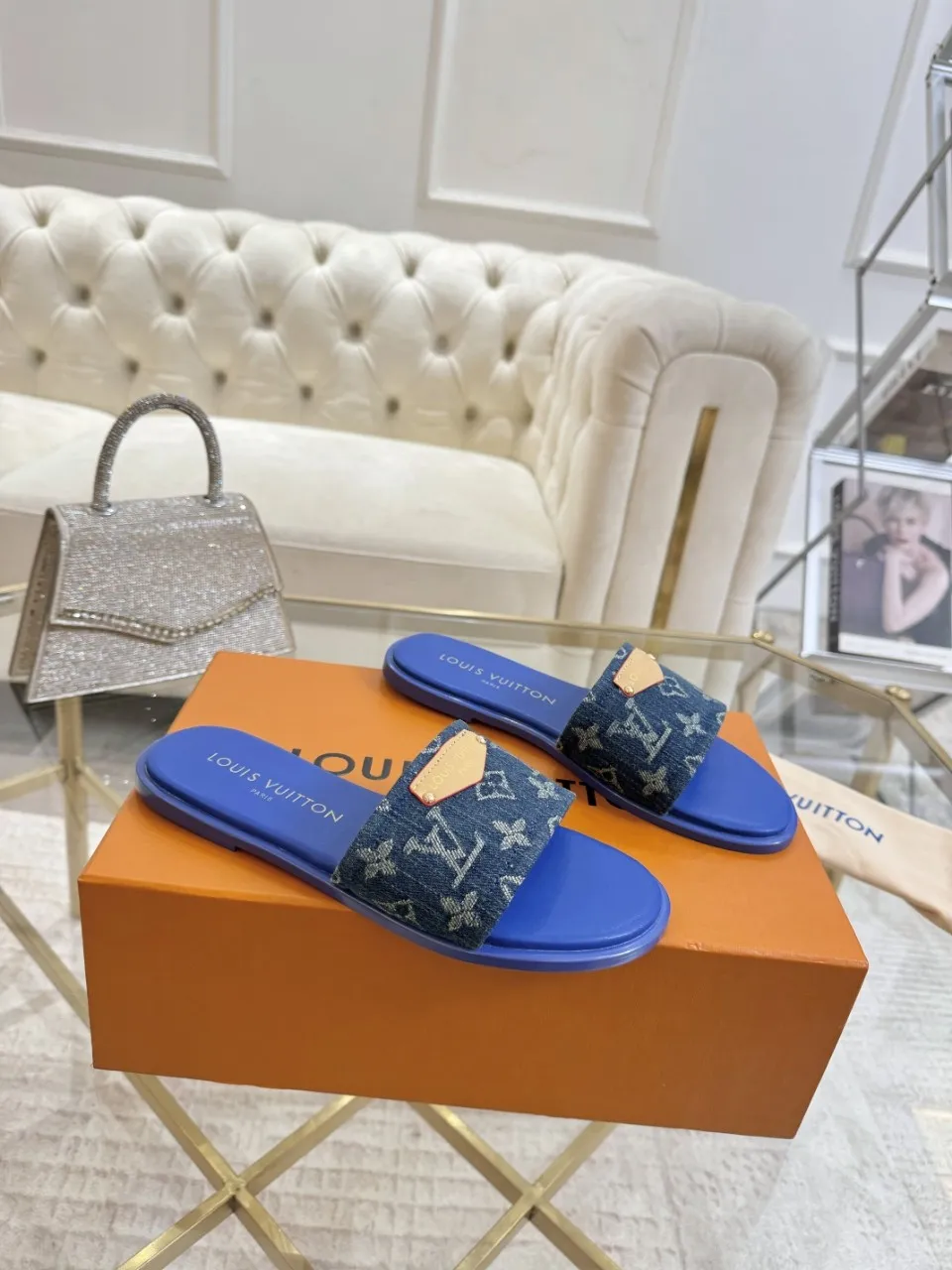 👟👟Ex-factory price 340👟👟 Genuine leather sole +40 Lv denim jacquard slippers, ex-factory price 70-43 Leather sole +40